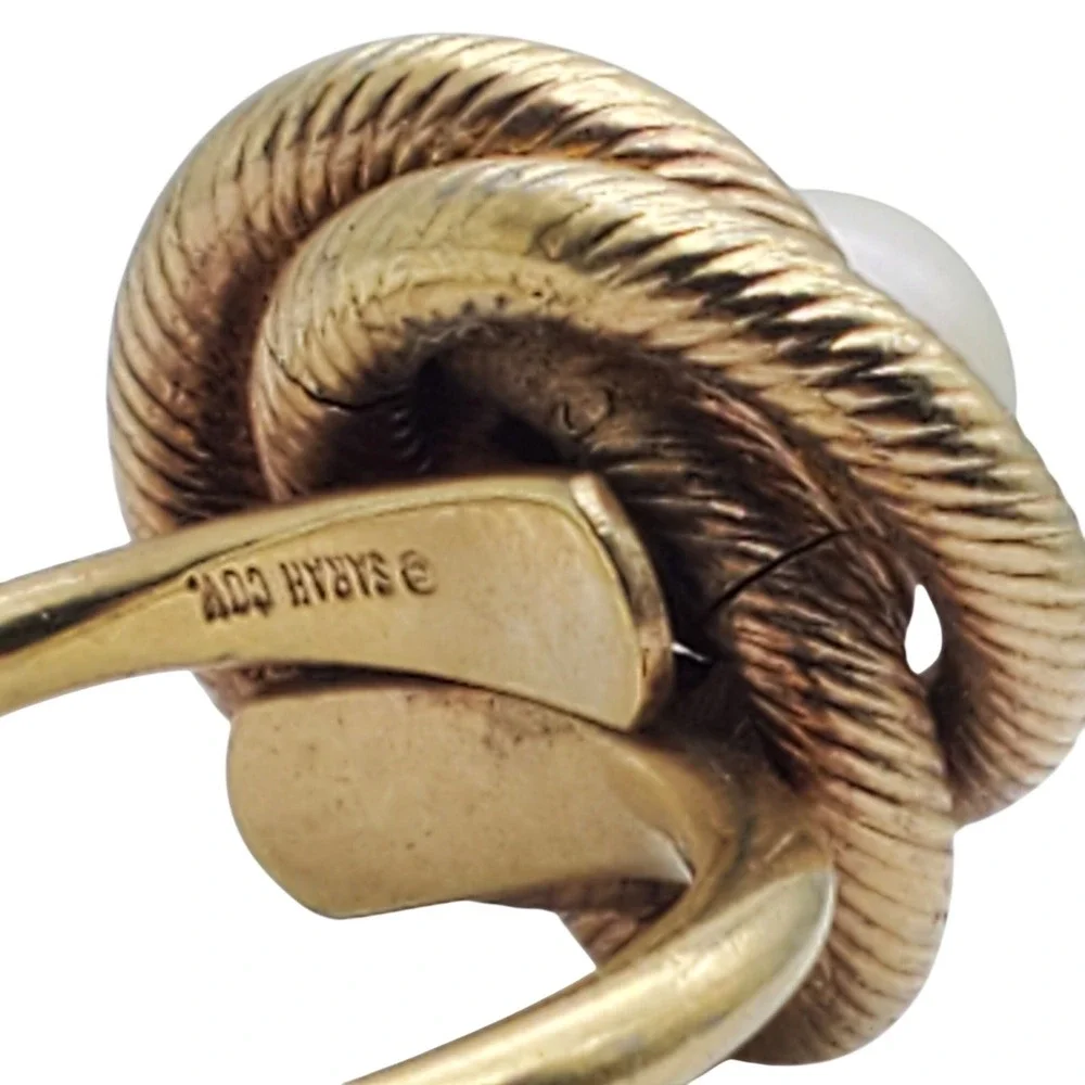 Sarah Coventry Ring Gold Tone Faux Pearl Rope Lovers Knot Cocktail Twist Size 6